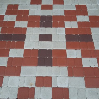 Старе Місто (червоний, білий)